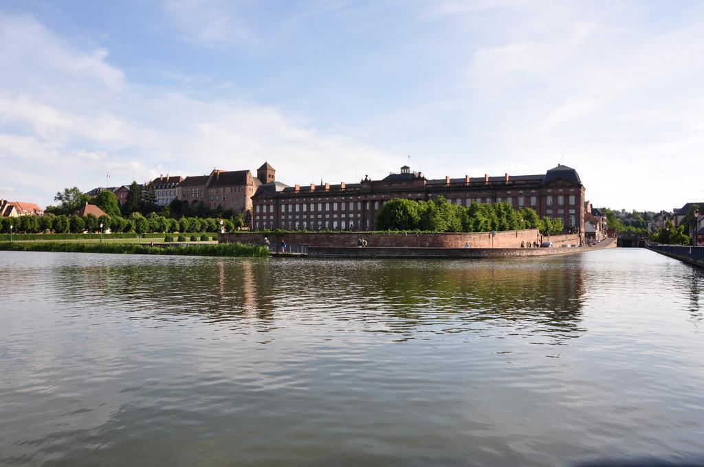 Les Balcons Du Rohan Saverne Exteriör bild